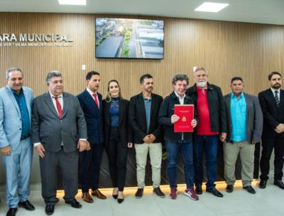 Entrega do Título de Cidadão Honorário ao Deputado Federal Reginaldo Lázaro de Oliveira Lopes