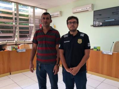 PRESIDENTE DA CÂMARA RECEBE DELEGADO DR JOÃO MARTINS